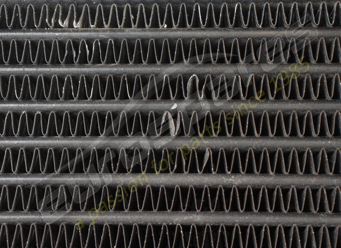 radiateur de refroidisseur d'huile ferrari utilisé. numéro de pièce 152733 (8)
