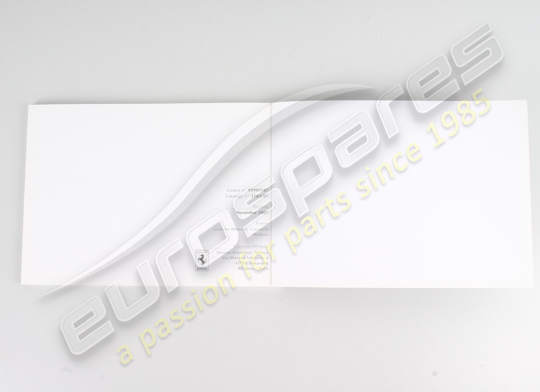 nouvelle brochure d'alimentation ferrari. numéro de pièce 95993187 (2)