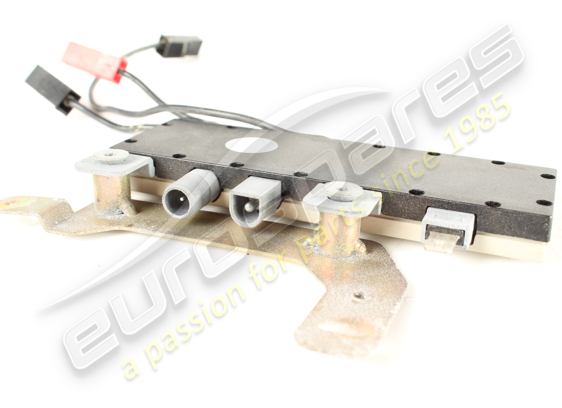 amplificateur ferrari utilisé. numéro de pièce 63882100 (2)