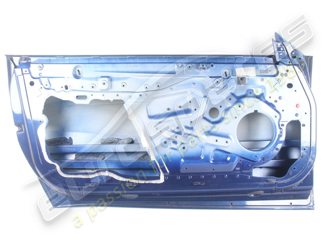 PORTE LATÉRALE GAUCHE FERRARI UTILISÉE. NUMÉRO DE PIÈCE 88007411 (8) porte latérale gauche ferrari utilisée. numéro de pièce 88007411 (8)