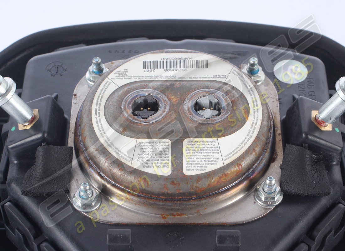 MODULE ASTON MARTIN D'OCCASION, ASSEMBLAGE D'AIRBAG, BADGE VERT / ANNEAU ARGENTÉ. RÉFÉRENCE 4G43042B85AA(6) module aston martin d'occasion, assemblage d'airbag, badge vert / anneau argenté. référence 4g43042b85aa(6)