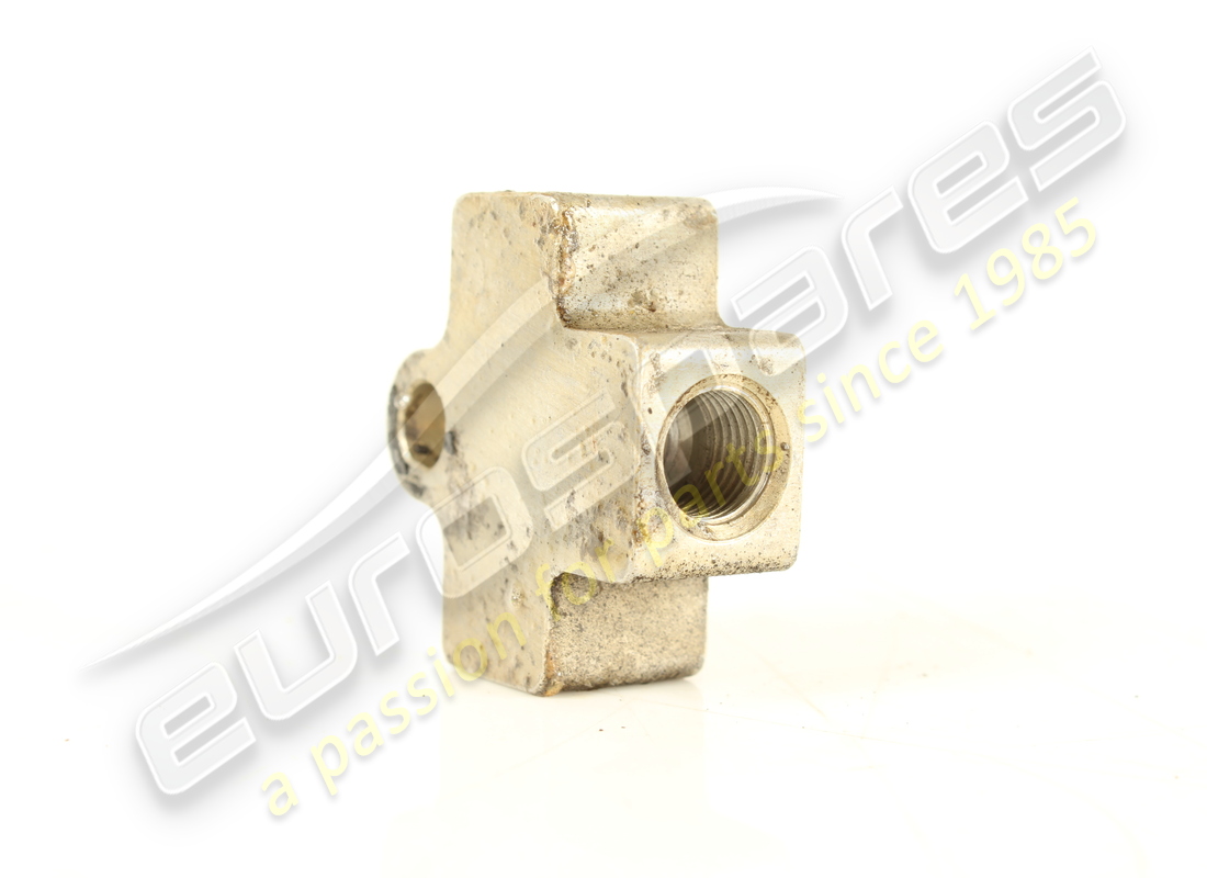 utilisé ferrari union. numéro de pièce 101394 (2)