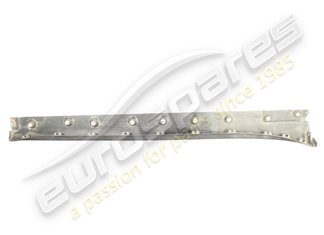 garniture de longonnet latéral d'occasion porsche noir mat. référence 99150459586ok1 (3)