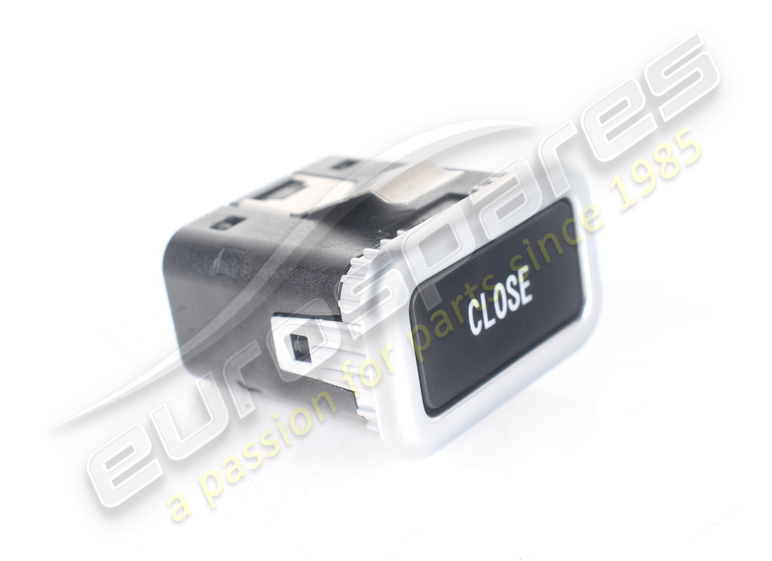 BOUTON DE FERMETURE DE HAYON UTILISÉ Ferrari . RÉFÉRENCE 319572 (1)