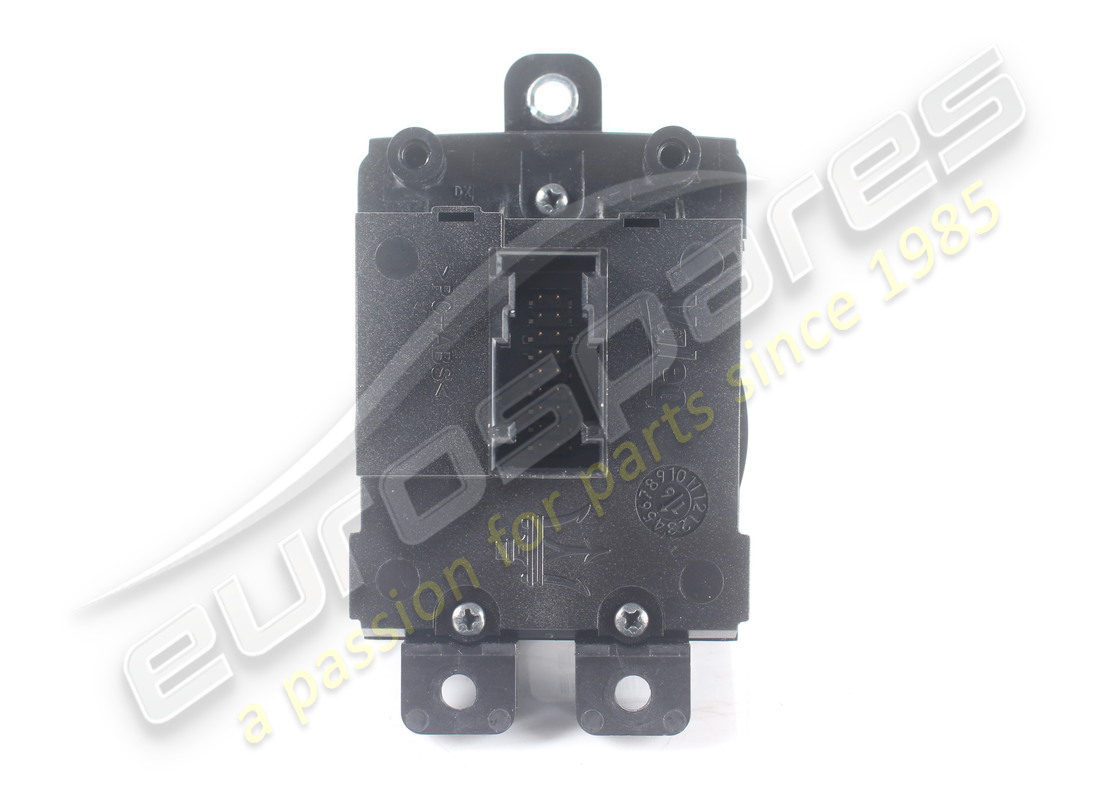 BOUTON ROTATIF À DROITE D'OCCASION MASERATI. NUMÉRO DE PIÈCE 670110724 (7) bouton rotatif à droite d'occasion maserati. numéro de pièce 670110724 (7)