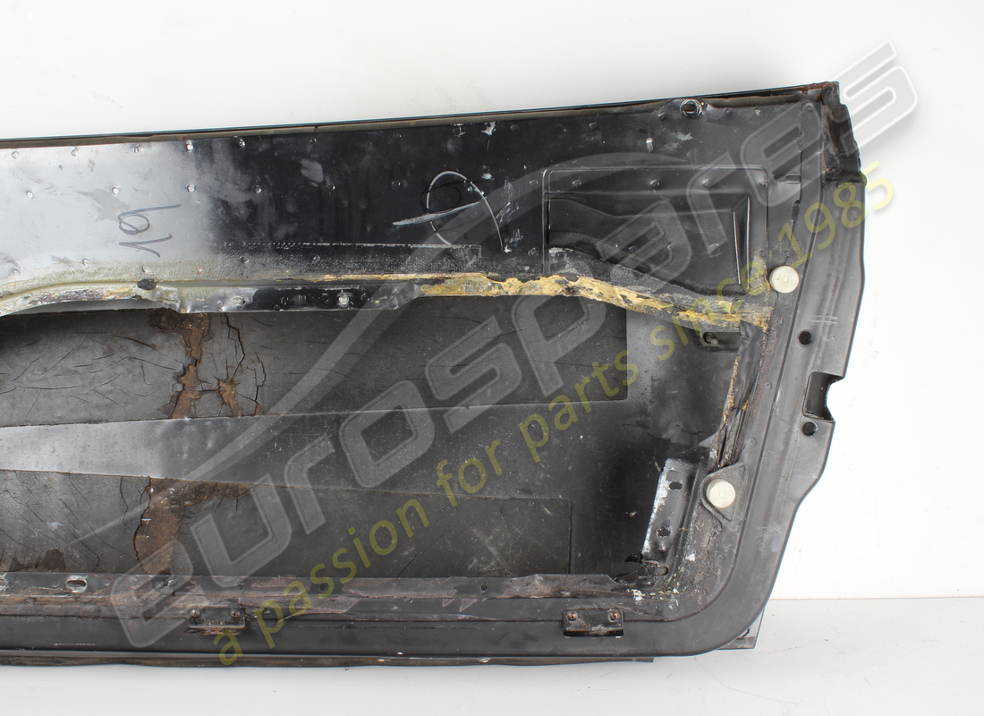 utilisé ferrari porte droite. numéro de pièce 64710100 (6)