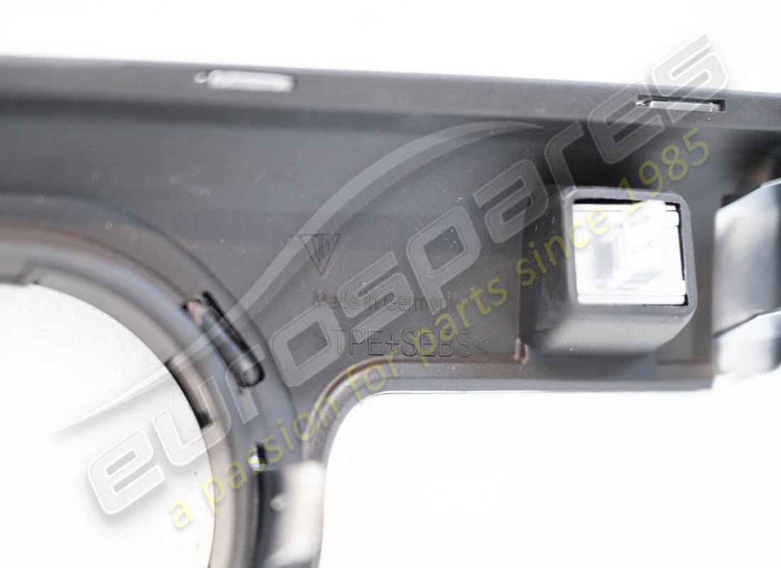 NOUVELLE MOULURE DÉCORATIVE PORSCHE CÔTÉ CONDUCTEUR (LHD) ARGENT GALVANO. RÉFÉRENCE 99155238103V08 (3) nouvelle moulure décorative porsche côté conducteur (lhd) argent galvano. référence 99155238103v08 (3)