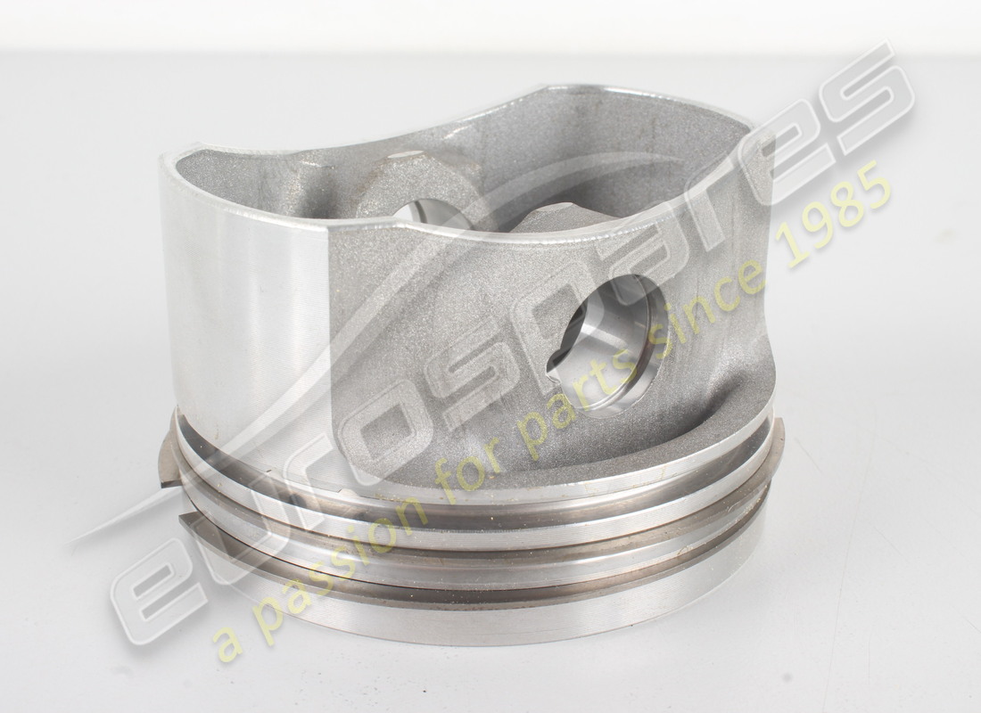 nouveau piston ferrari (code vert). référence 126580 (1)