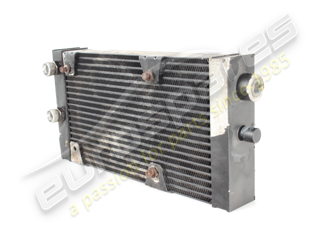 radiateur à huile ferrari utilisé. numéro de pièce 266825 (3)
