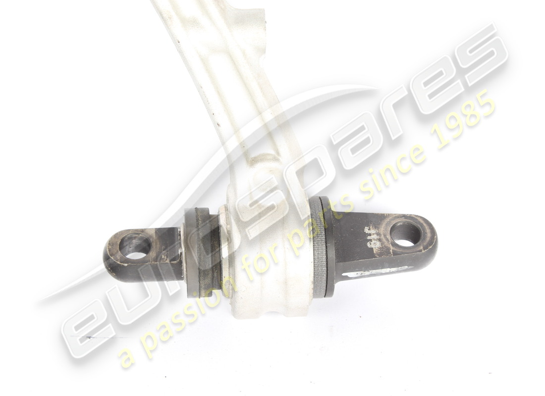 utilisé ferrari bras supérieur droit. numéro de pièce 759137 (3)