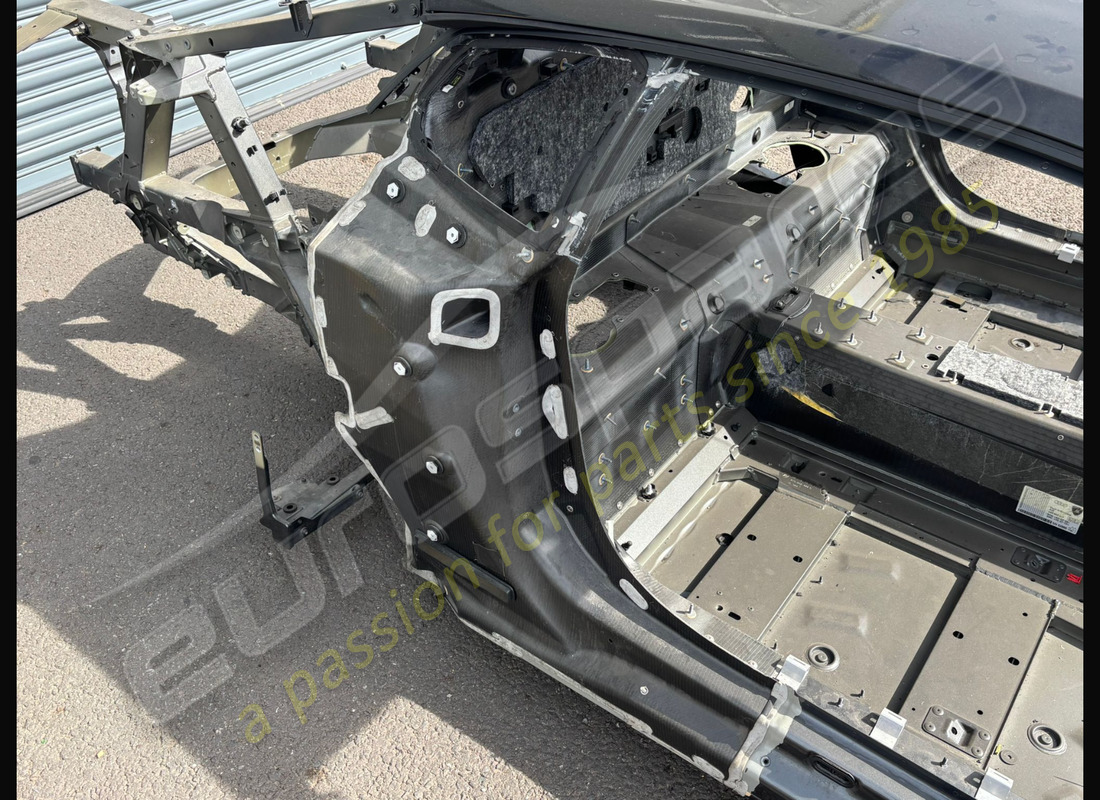 carrosserie complète conduite à gauche d'occasion lamborghini - coupé. numéro de pièce eap1564154 (7)