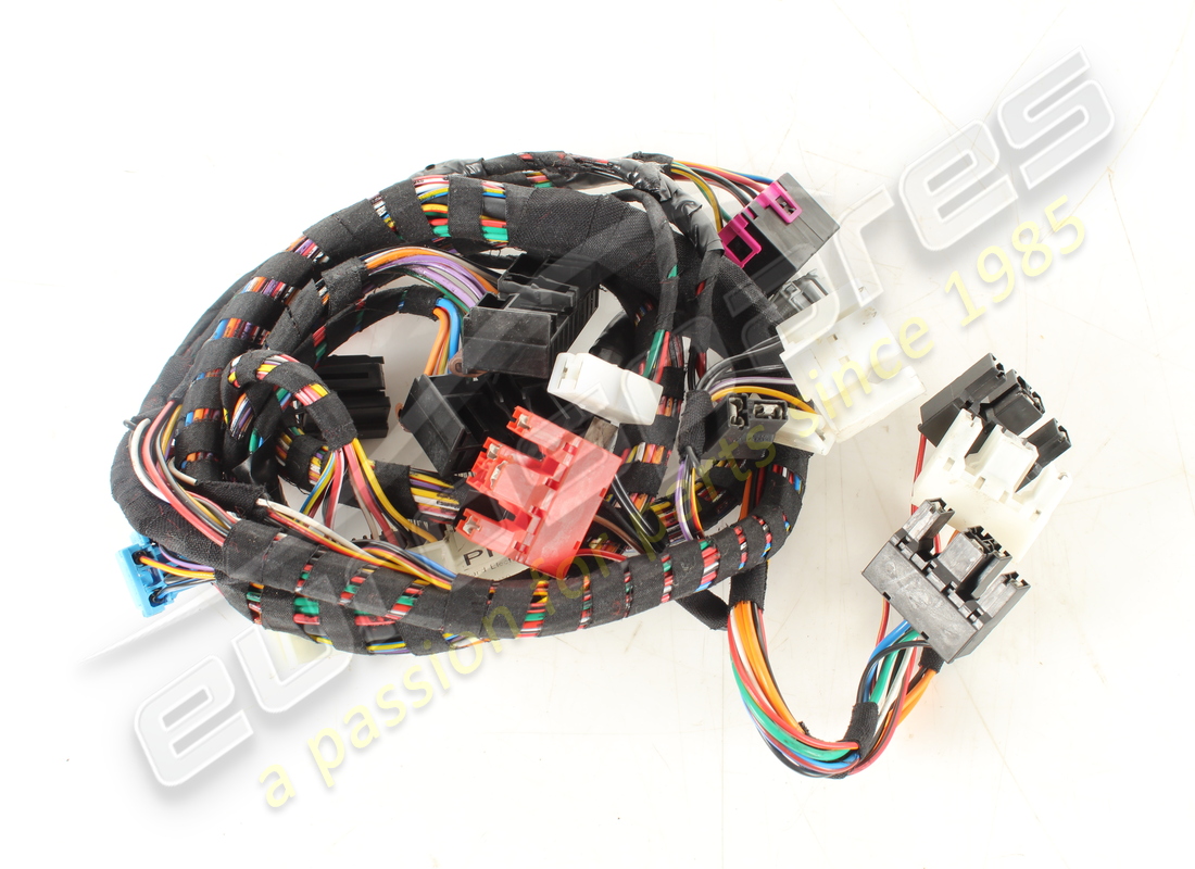 Ferrari CÂBLES DE CONNEXION DE LA CONSOLE DU TUNNEL UTILISÉS. NUMÉRO DE PIÈCE 152184 (1)