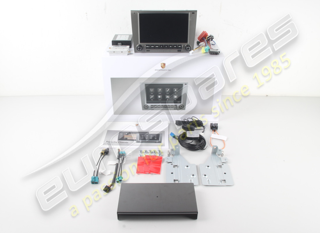 nouveau porsche classic communication management / pccm plus (997 gen 1 uniquement). numéro de pièce 99764259000 (1)