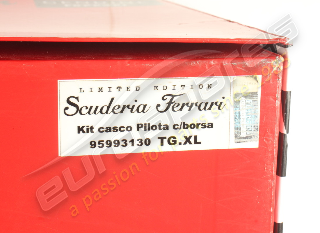 nouveau casque ferrari xlarge ferrari avec sac. référence 95993130 (9)