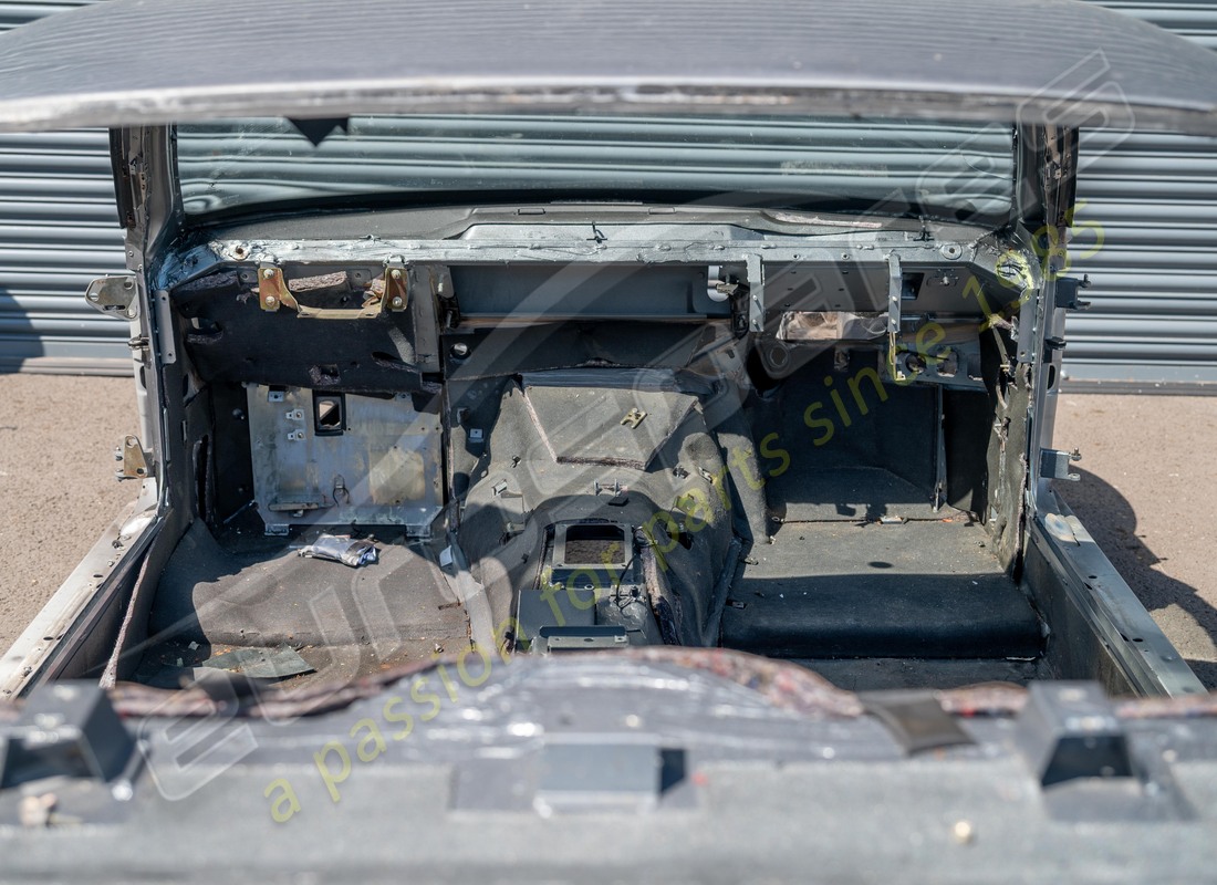 ferrari carrosserie complète utilisée. numéro de pièce 65887700 (11)