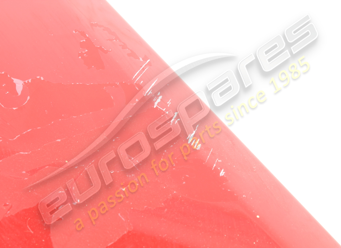 couvercle de spoiler supérieur complet endommagé ferrari. numéro de pièce 985821722 (2)