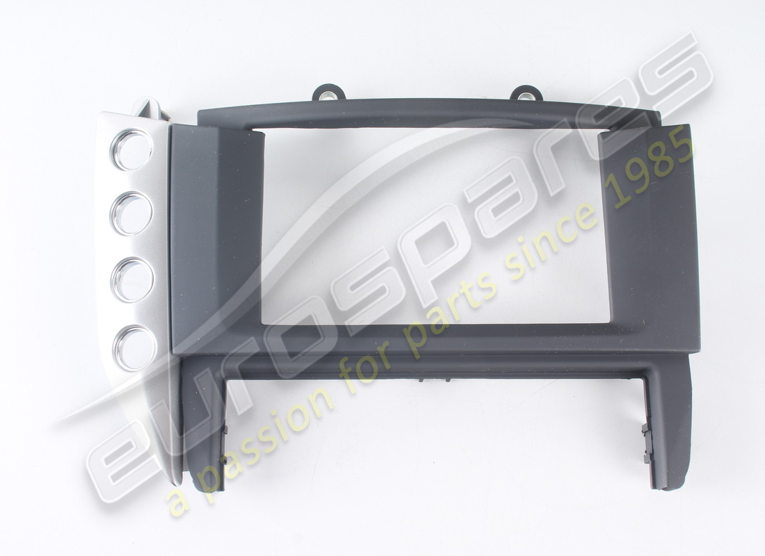 nouveau maserati plaque d'écran chrome foncé. référence 80267549 (1)