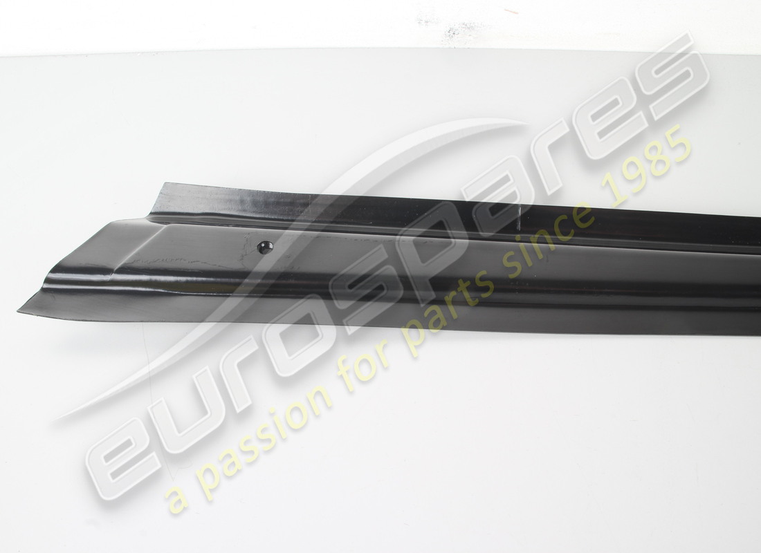 nouveau panneau latéral porsche. numéro de pièce 94450204200 (2)