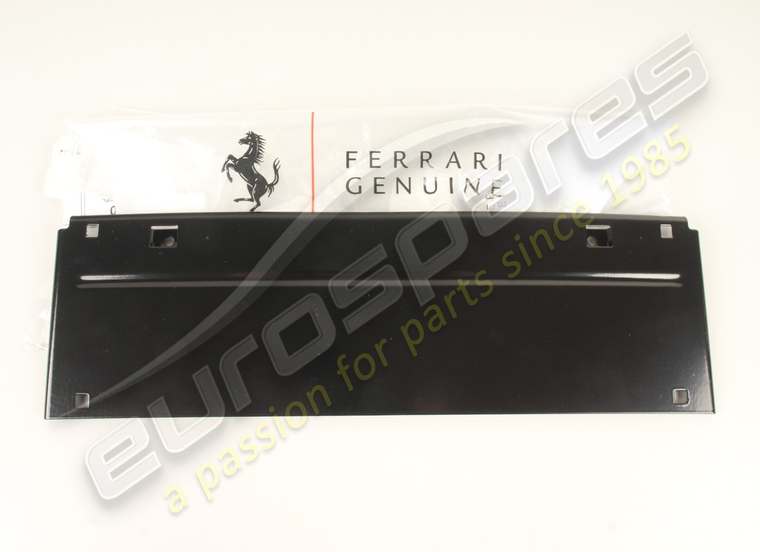 nouveau support de plaque d'immatriculation avant ferrari (fixation). référence 86084500 (1)