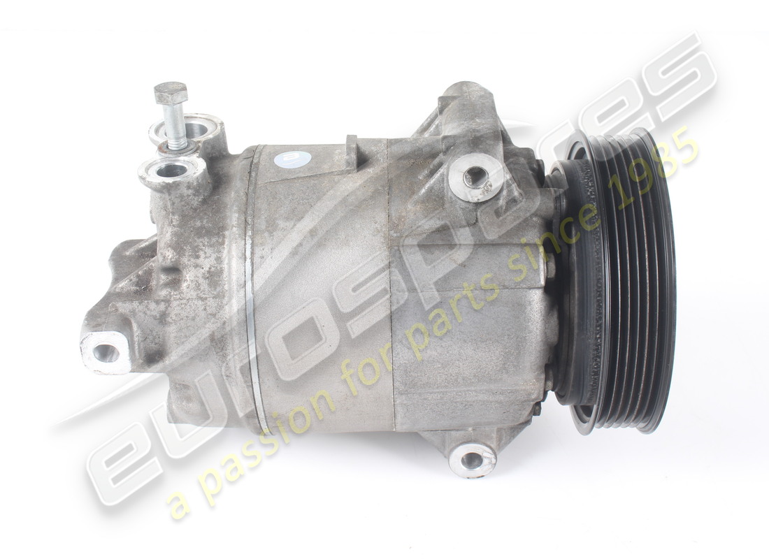 COMPRESSEUR DE CLIMATISATION FERRARI UTILISÉ. NUMÉRO DE PIÈCE 311534 (2) compresseur de climatisation ferrari utilisé. numéro de pièce 311534 (2)