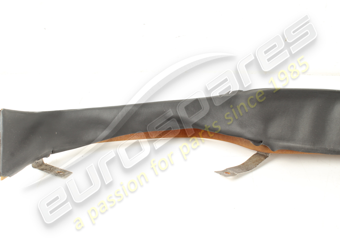 couvercle de lunette arrière endommagé ferrari. numéro de pièce 652756.. (2)