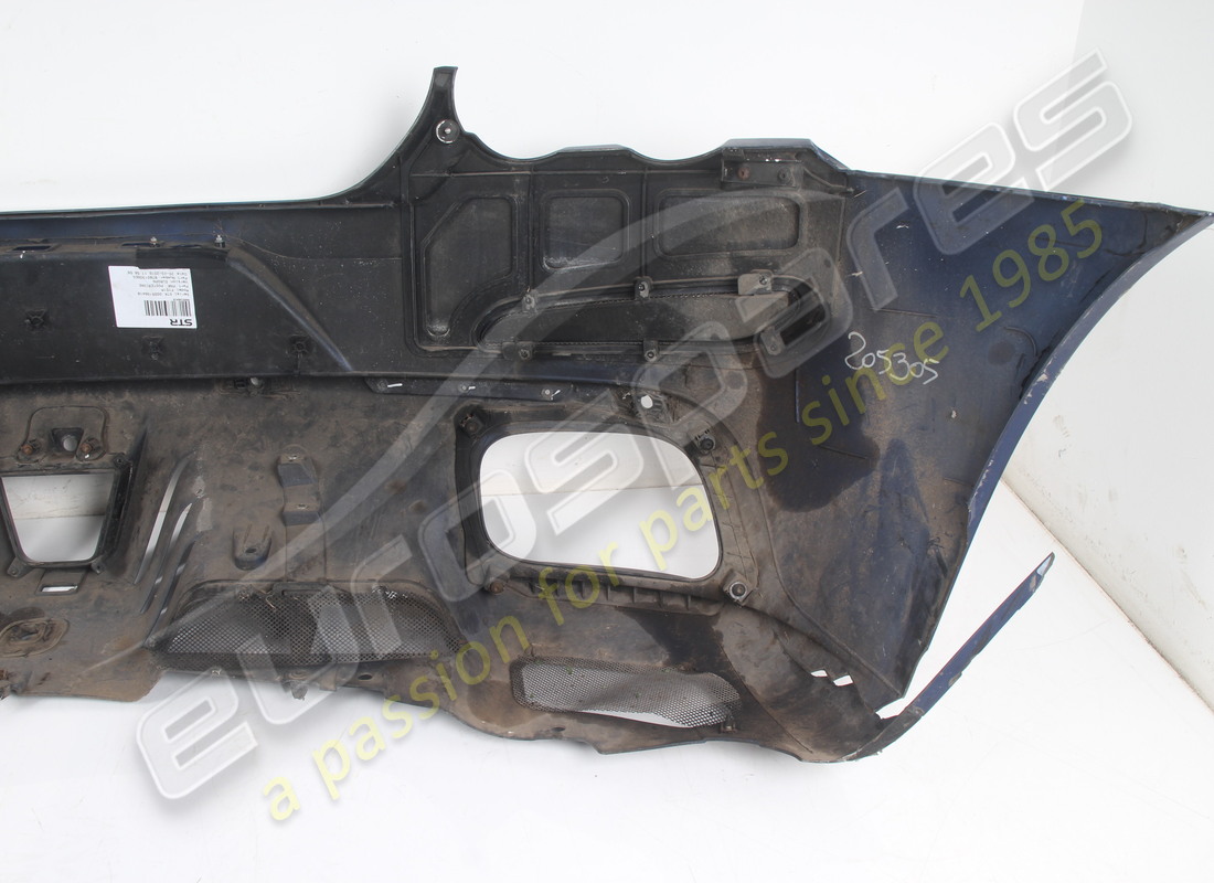pare-choc arrière ferrari endommagé. numéro de pièce 89047210 (8)