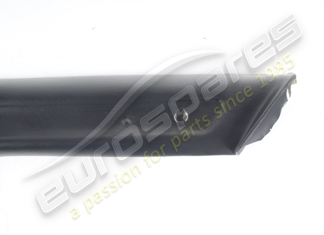 UTILISÉ FERRARI MOULAGE LH GTS. NUMÉRO DE PIÈCE 60356805 (3) utilisé ferrari moulage lh gts. numéro de pièce 60356805 (3)