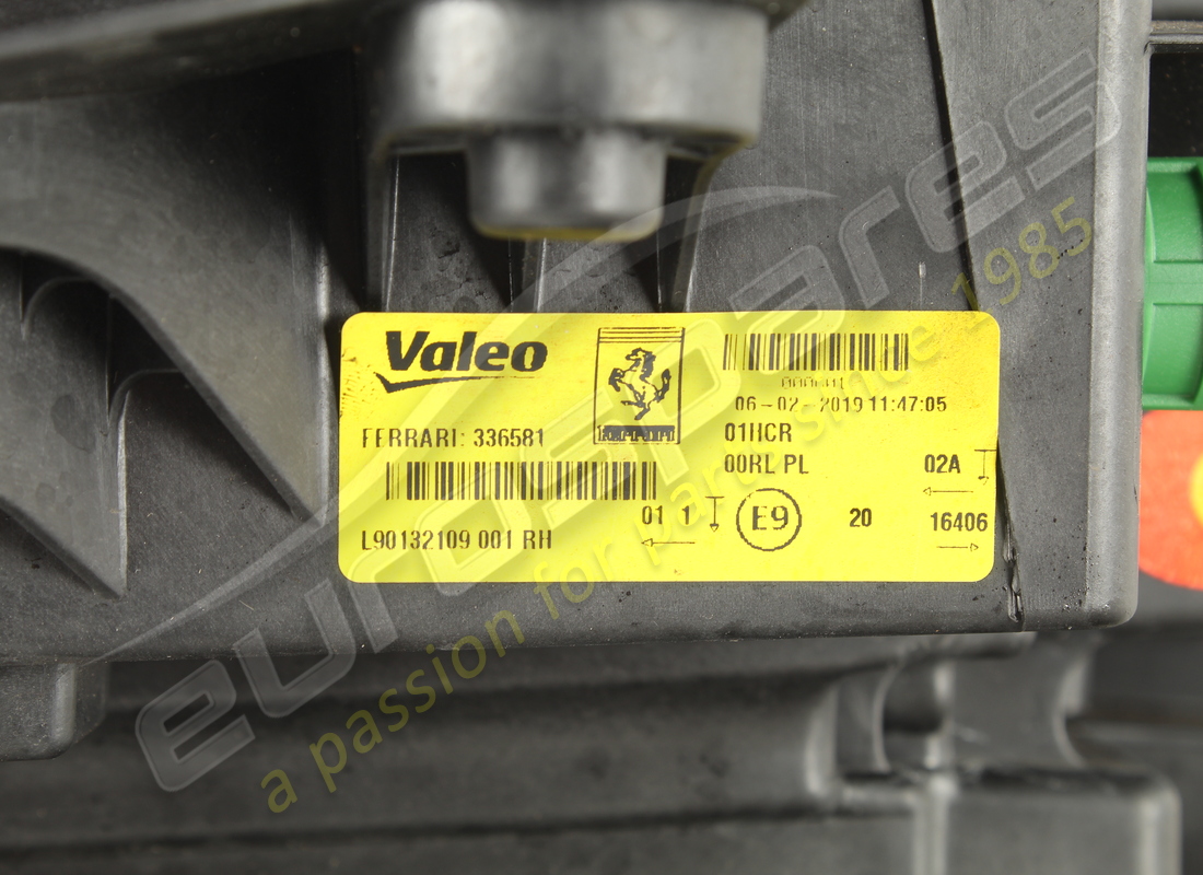 UTILISÉ FERRARI PHARE DROIT AFS. NUMÉRO DE PIÈCE 336581 (4) utilisé ferrari phare droit afs. numéro de pièce 336581 (4)