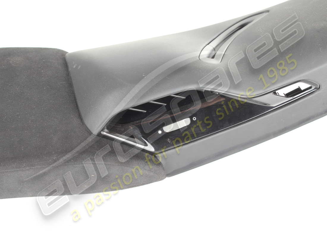 montant b supérieur droit complet d'occasion ferrari. numéro de pièce 810946 (2)