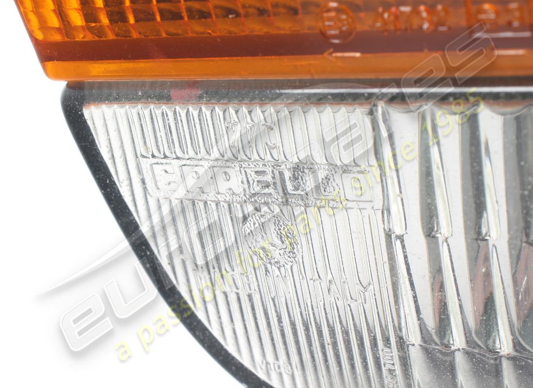 USED FERRARI RH FRONT LIGHT COMPLETE RHD PART NUMBER 61882300 (6) used ferrari rh front light complete rhd part number 61882300 (6)