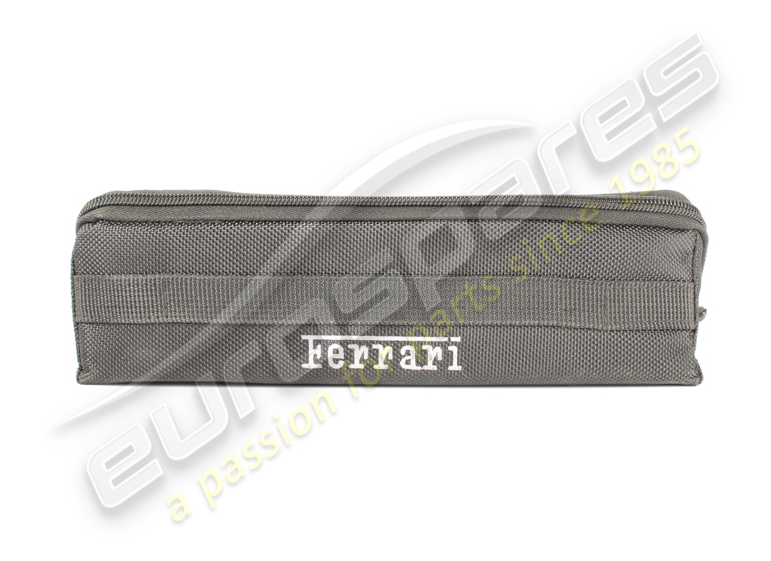 trousse à outils ferrari utilisée. numéro de pièce 268083 (1)