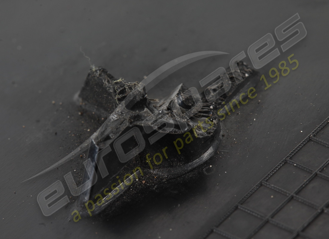 PHARE EUROSPARES ENDOMMAGÉ. NUMÉRO DE PIÈCE EAP1392841 (11) phare eurospares endommagé. numéro de pièce eap1392841 (11)