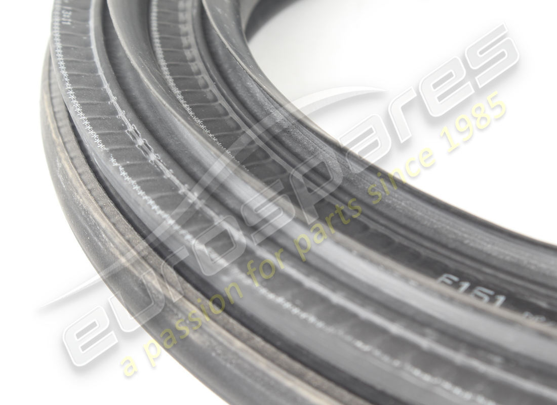 utilisé ferrari joint de périmètre de porte inférieur. numéro de pièce 83461800 (3)