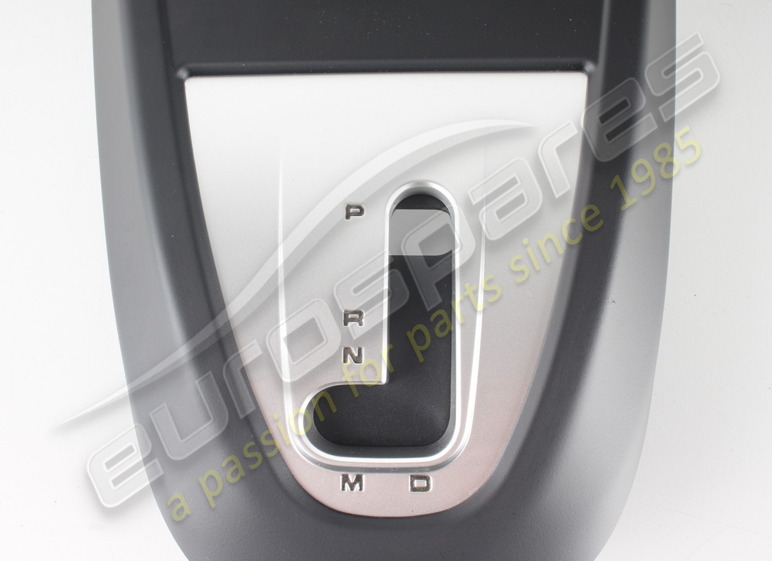 nouveau porsche couvercle de porte de changement de vitesse laqué noir tiptronic. référence 99755324103a03 (3)