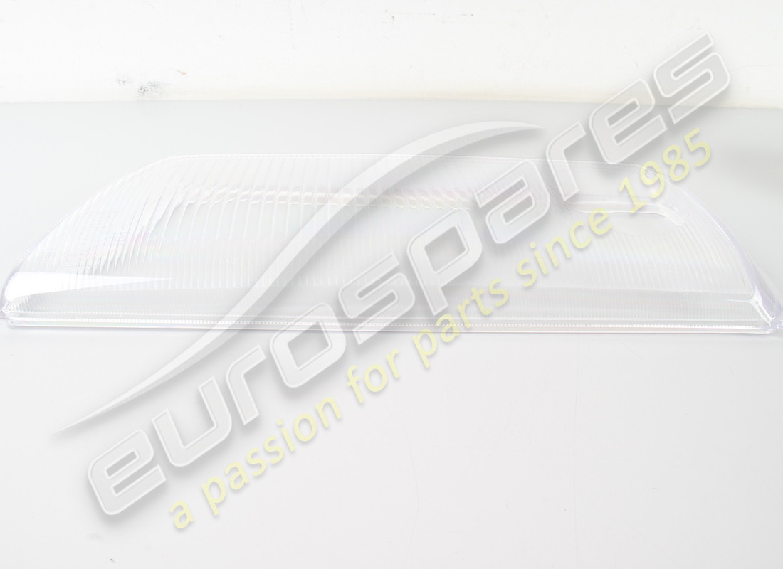 nouvelle lentille de phare gauche eurospares. numéro de pièce eap1467331 (2)