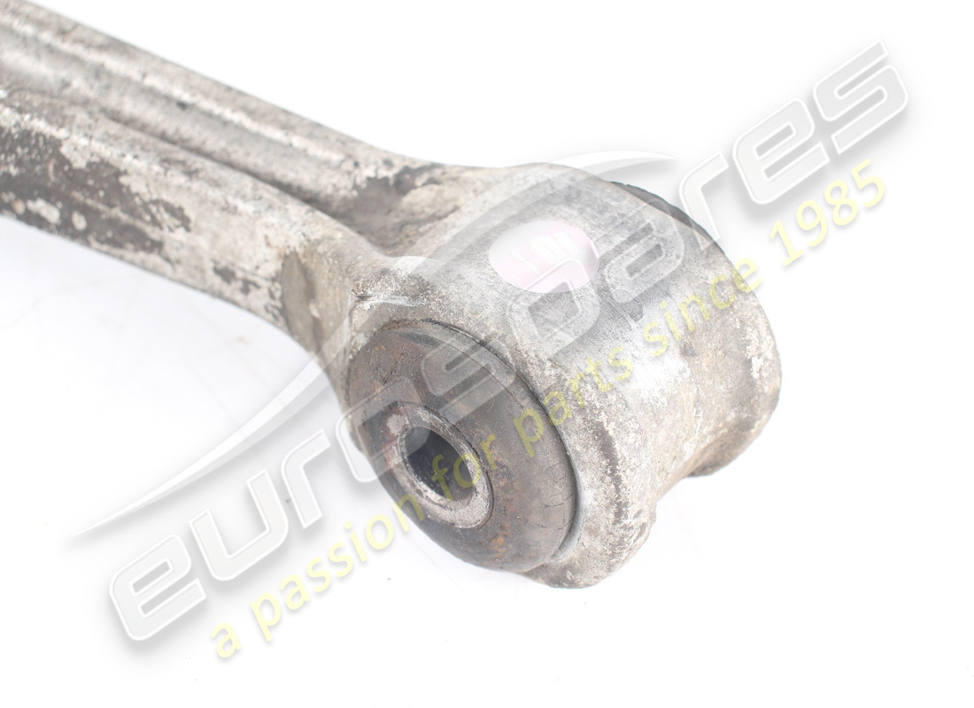 utilisé maserati bras inférieur de suspension avant droit. numéro de pièce 366600120 (6)