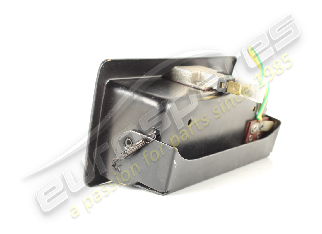 ferrari cendrier utilisé. numéro de pièce 61058900 (3)