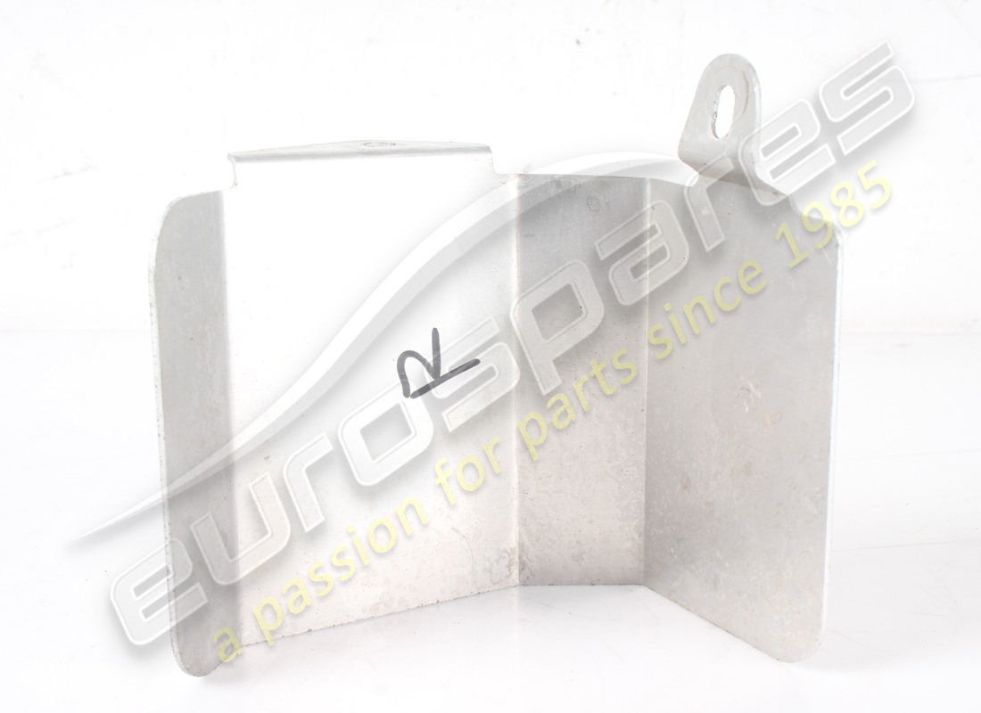 bouclier thermique de boîte de vitesses avant droit d'occasion ferrari. référence 325231 (2)