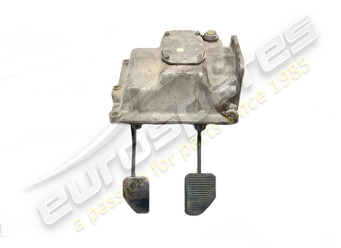 utilisé ferrari support de boîtier de pédales complet. numéro de pièce 108022 (4)