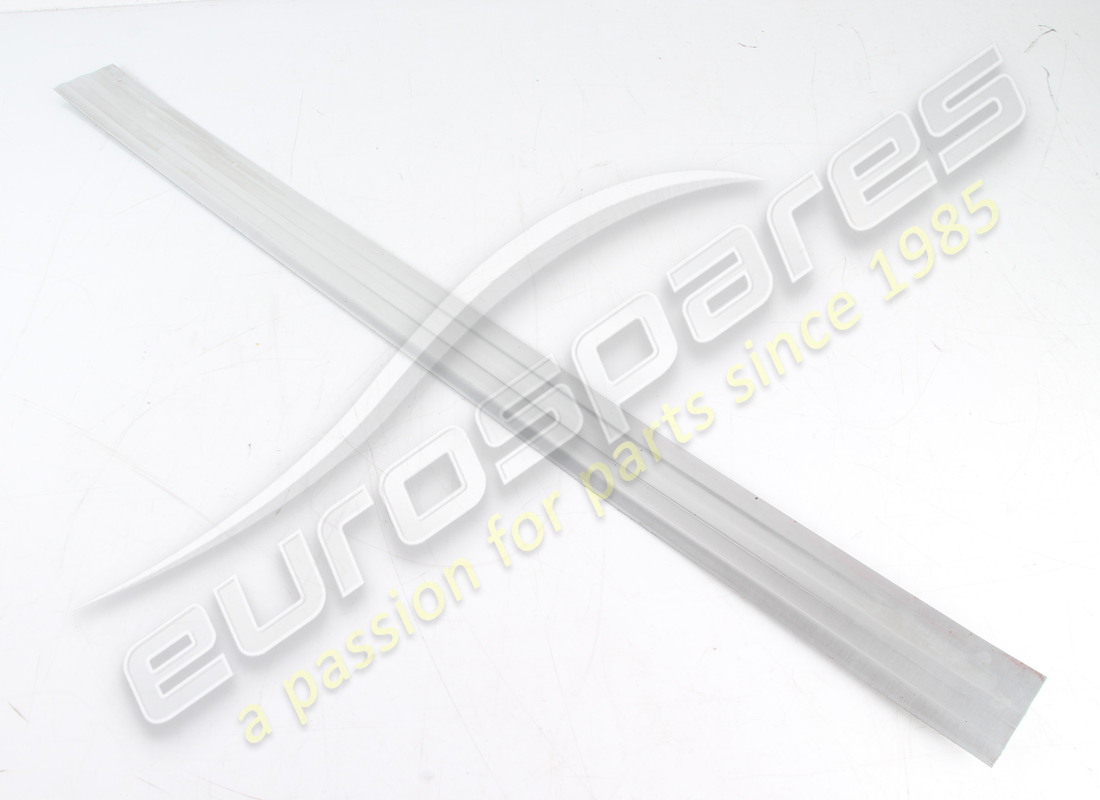 JOINT DE PIED DE PORTE D'OCCASION Ferrari . RÉFÉRENCE 60116704 (1)