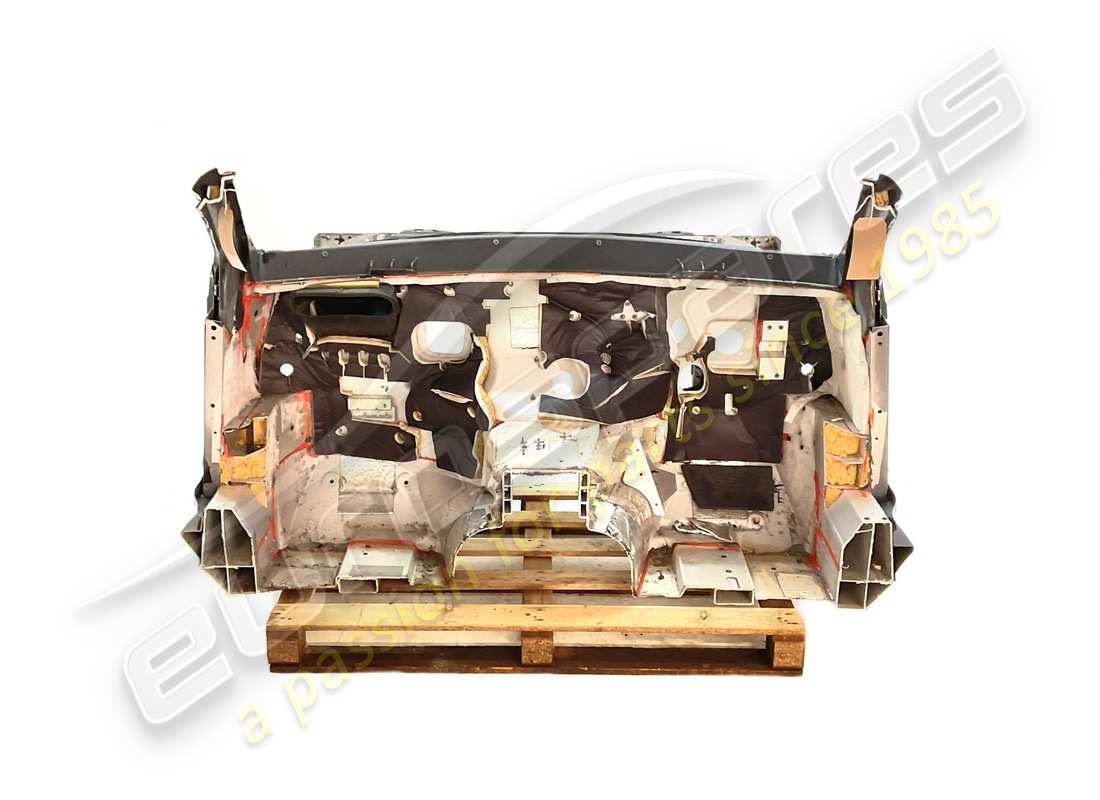 utilisé eurospares aston martin châssis avant vantage. numéro de pièce eap1404959 (4)