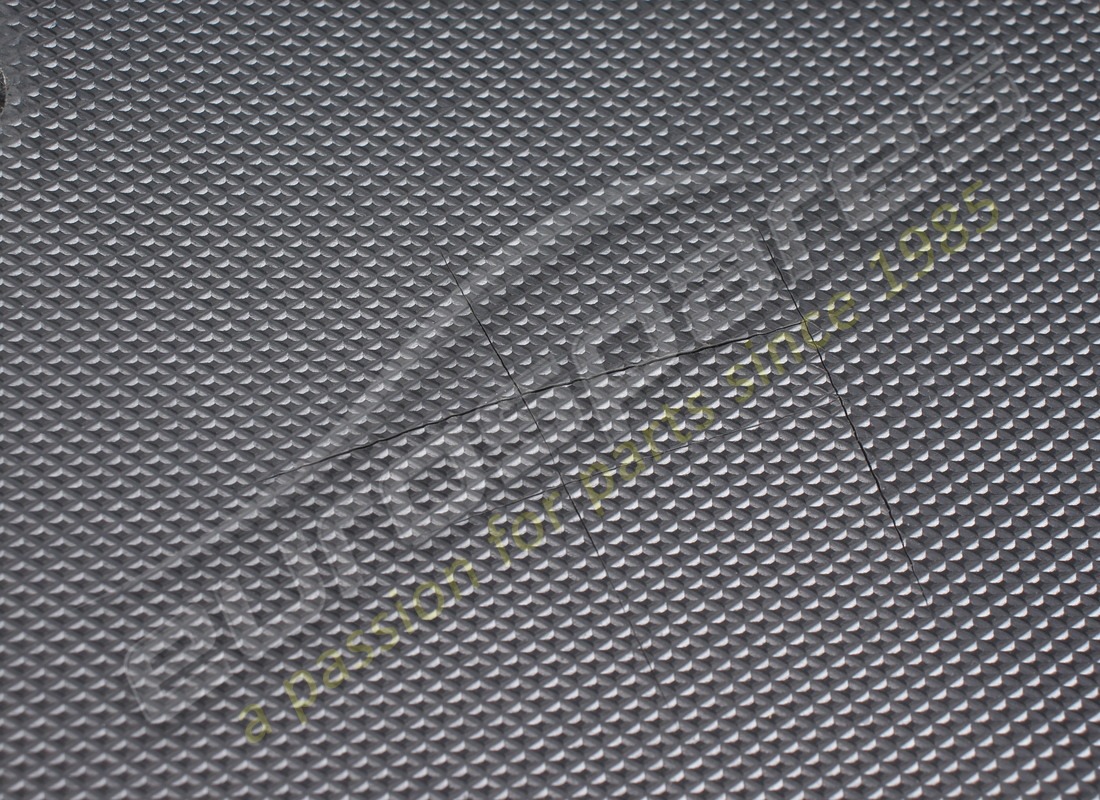 kit de tapis arrière amovibles d'occasion ferrari. référence 814667 (3)