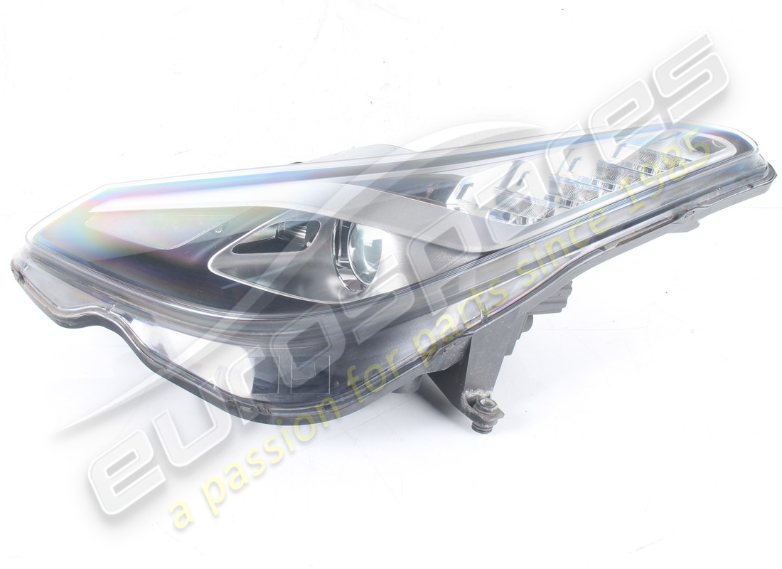 Phare gauche bi-xénon AFS d'occasion Ferrari. Numéro de pièce 329981 (1) Phare gauche bi-xénon AFS d'occasion Ferrari. Numéro de pièce 329981 (1)