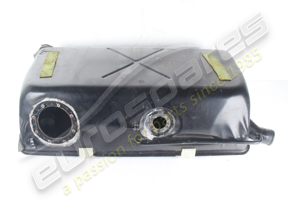 réservoir de carburant maserati utilisé. numéro de pièce 379230006 (1)