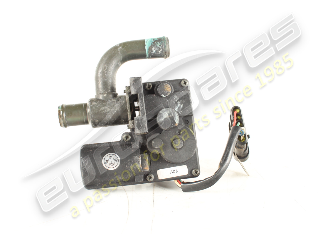 SOUPAPE TGK CÔTÉ DROIT D'OCCASION Maserati . RÉFÉRENCE 67635900 (1)