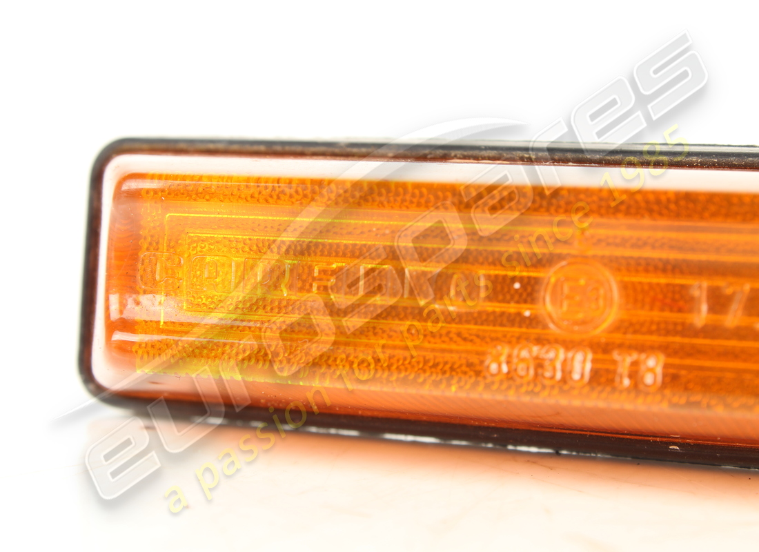 répétiteur d'aile de lampe d'occasion ferrari. numéro de pièce 60669900 (2)