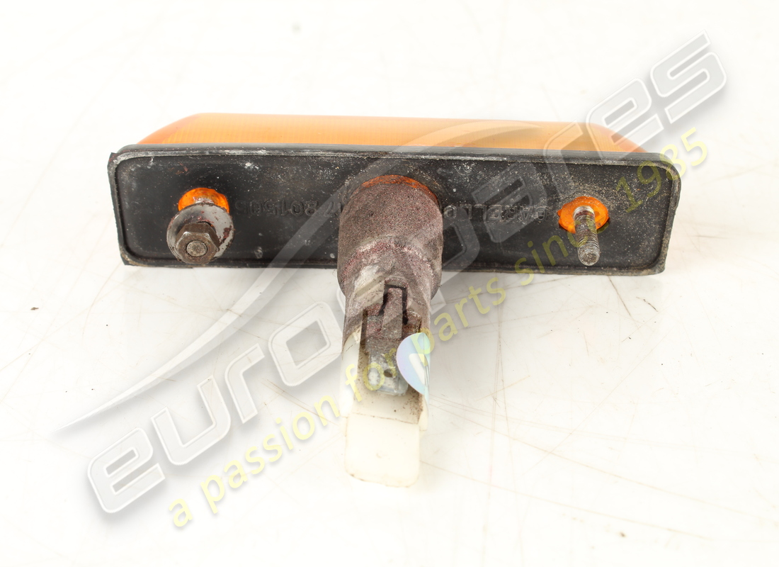 répétiteur d'aile de lampe d'occasion ferrari. numéro de pièce 60669900 (3)