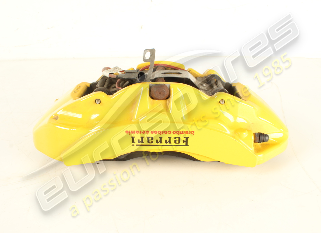 UTILISÉ Ferrari ÉTRIER AVANT DROIT AVEC PLAQUETTES. NUMÉRO DE PIÈCE 297309 (1)
