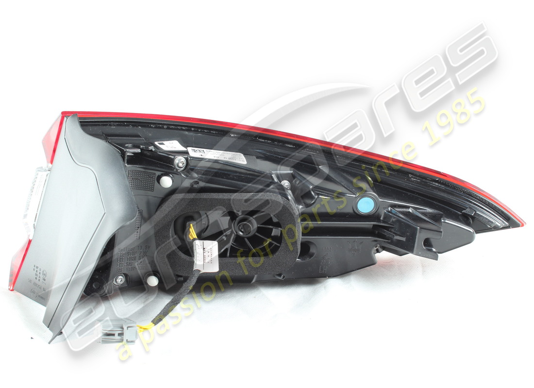 nouveau feu arrière gauche fixe maserati. numéro de pièce 670106237 (4)