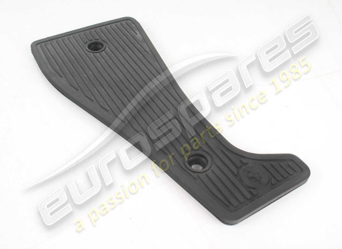 UTILISÉ Ferrari REPOSE-PIEDS CÔTÉ CONDUCTEUR. NUMÉRO DE PIÈCE 849082 (1) UTILISÉ Ferrari REPOSE-PIEDS CÔTÉ CONDUCTEUR. NUMÉRO DE PIÈCE 849082 (1)